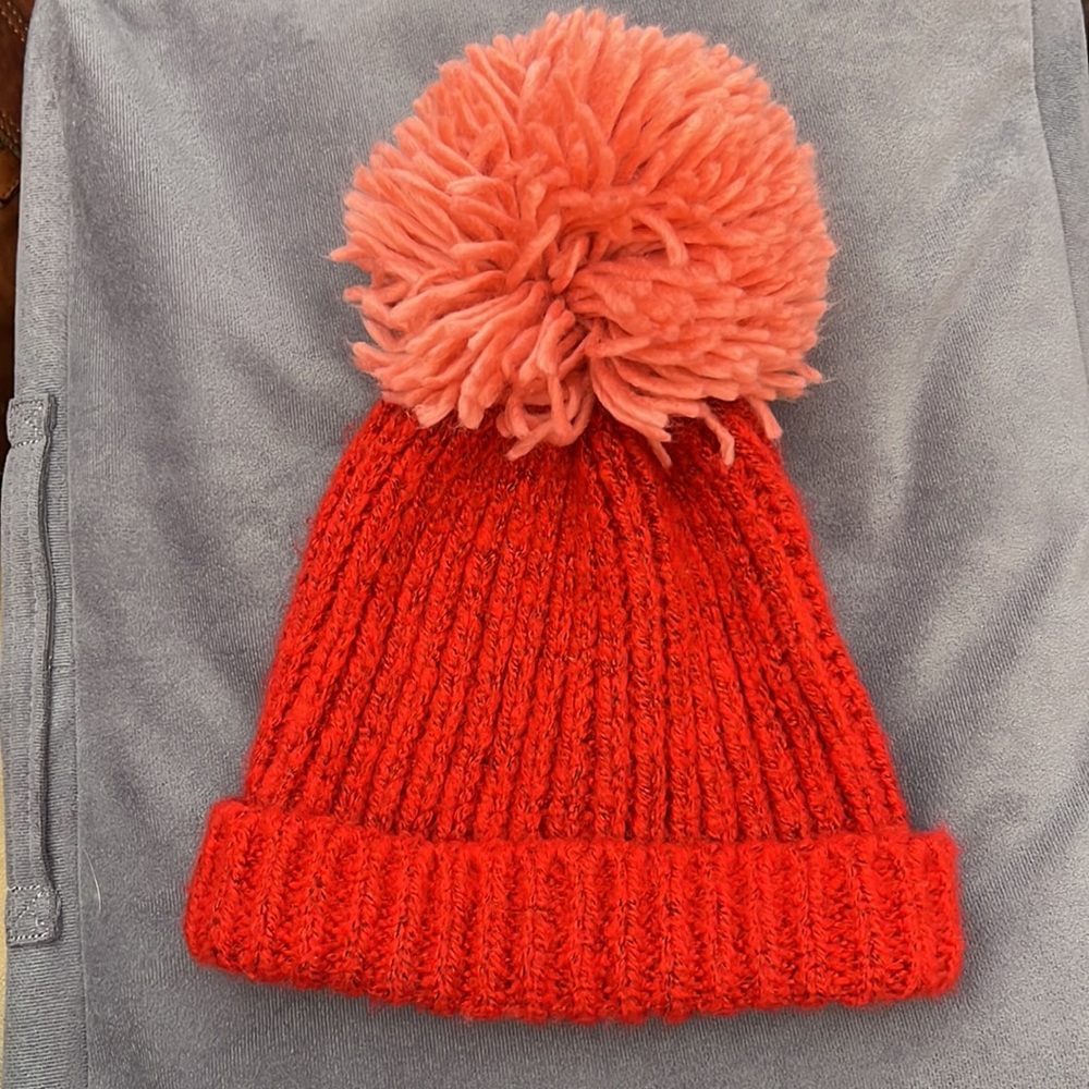 NEW Anthropologie Knit Hat Pom Pom Red Pink